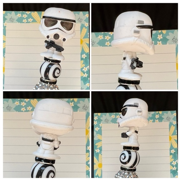 Personalized “Storm Trooper” Beaded Pen - Disney Doorables Star Wars Collection - Picture 3 of 5